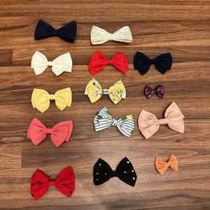 Lot of 14 Hairbows